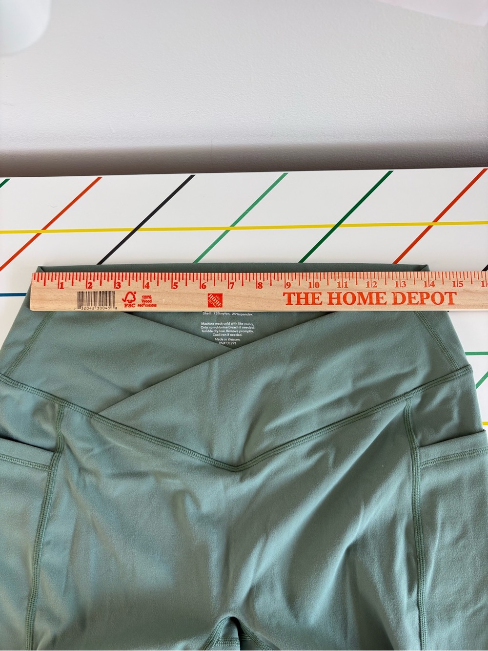 Blogilates Green High-Waist Flare Leggings XL EUC Yoga Minimalist Clean Girl - Picture 10 of 10